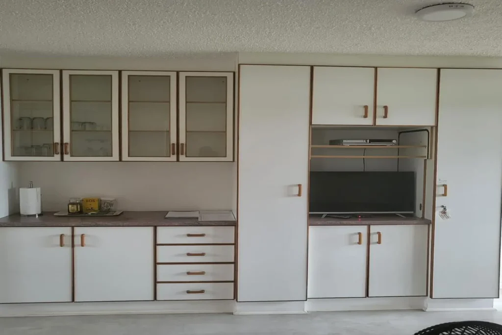Astove – 3